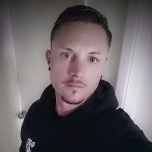 Meet your Posher, Ian